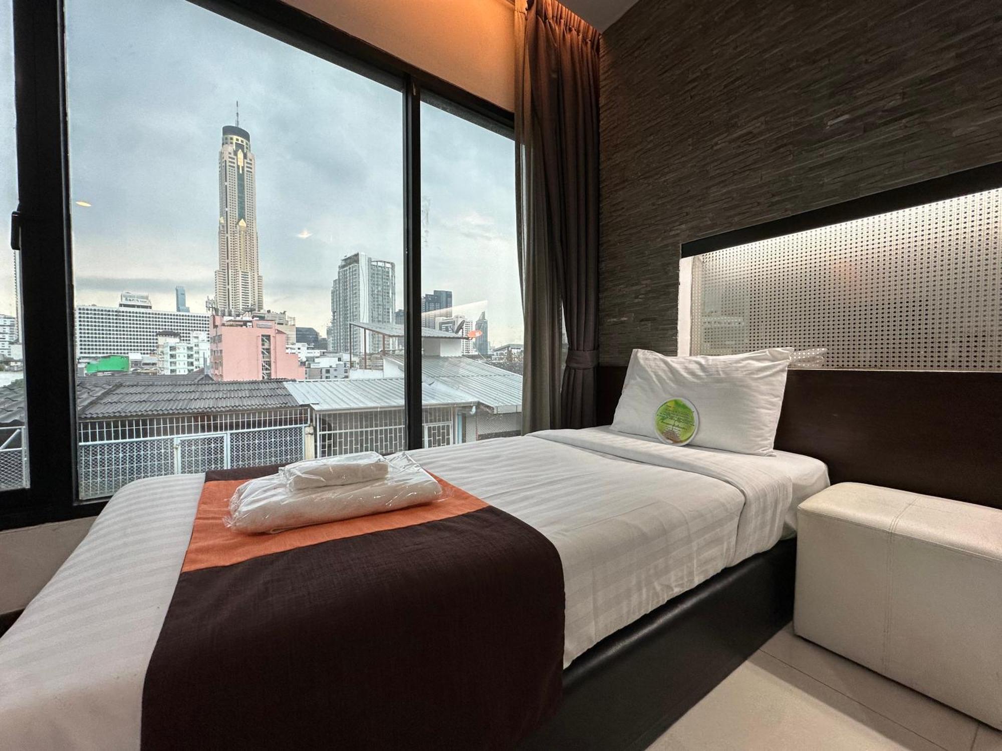 Collection O The Bangkok Airport Link Suite Exterior foto