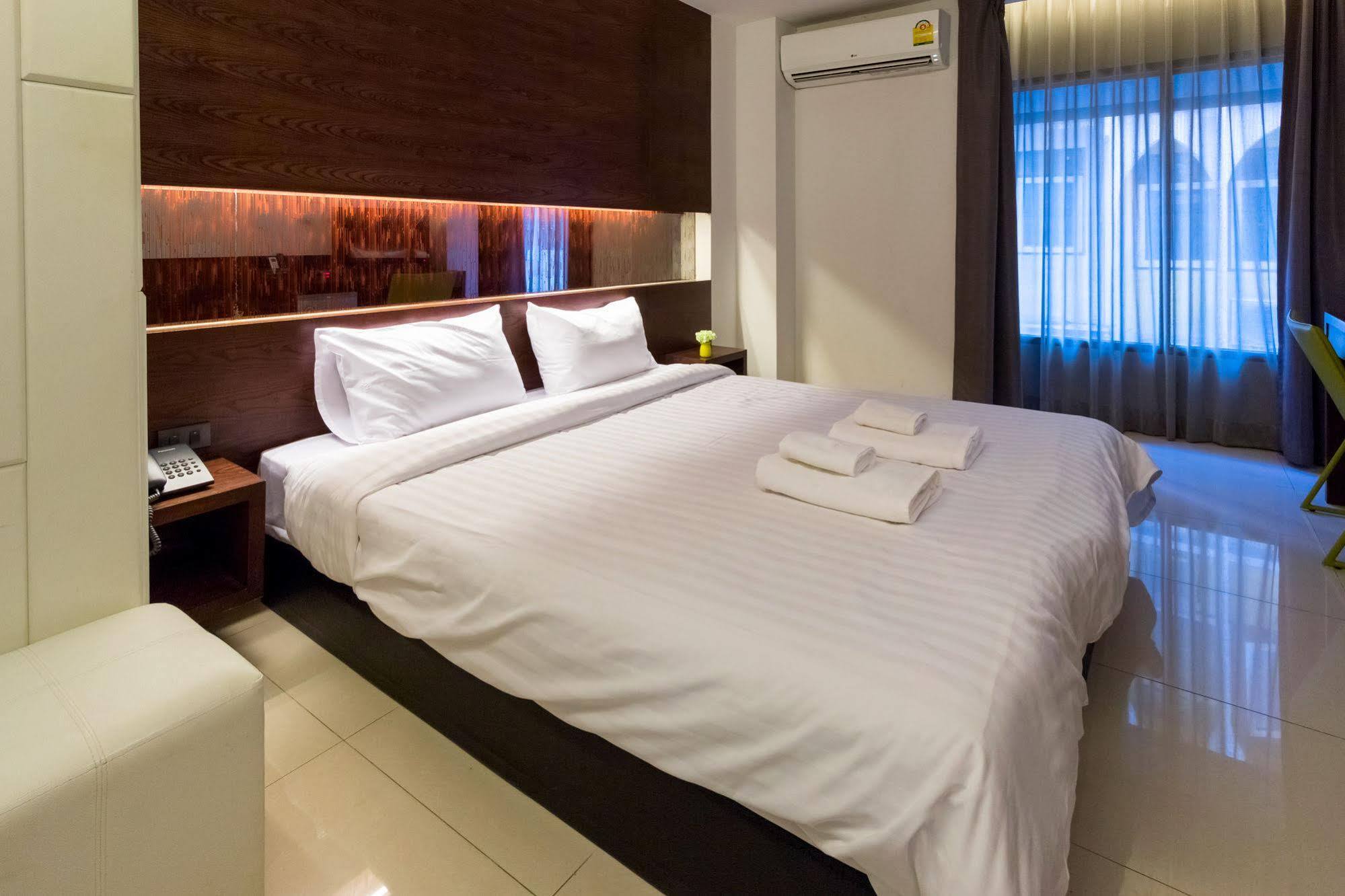 Collection O The Bangkok Airport Link Suite Exterior foto